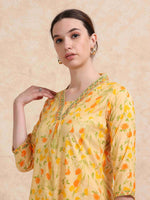 Load image into Gallery viewer, Pastel Yellow Floral Printed Linen Cotton Flair Kurti
